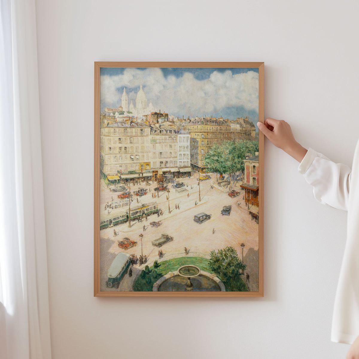 clouds over pigalle square